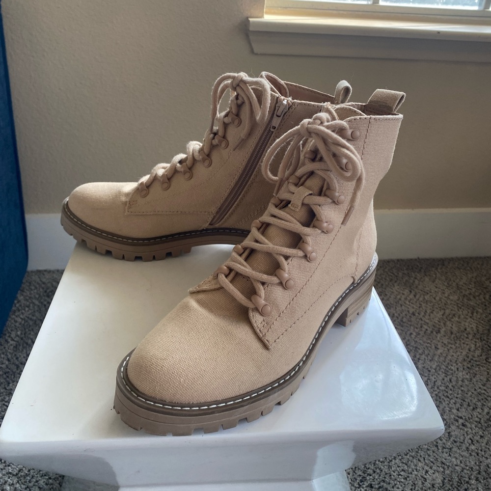 Beige Boots